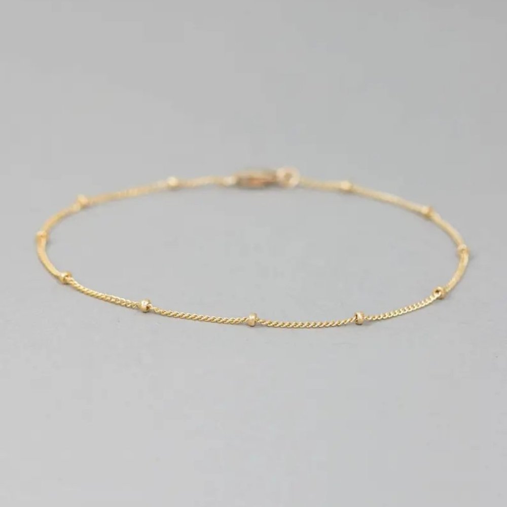 Delicate Dew Drops Bracelet - Dainty, Thin Gold Chain for Layering by GLDN/Layer